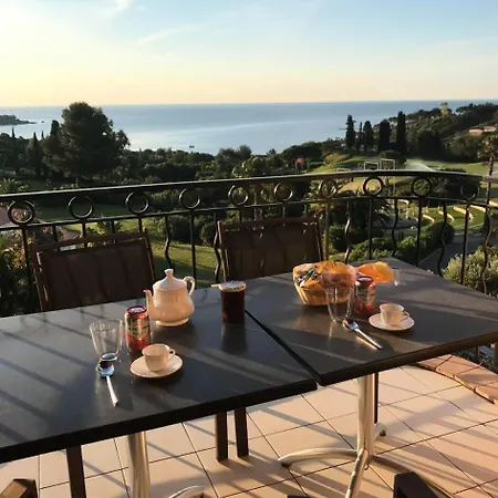 Apartman Le Village De Cap Esterel - Maeva - Climatise 3 Pieces 7 Personnes - Selection Mae-5764