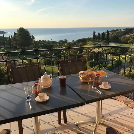 Appartement Le Village De Cap Esterel - Maeva - Climatise 3 Pieces 7 Personnes - Selection Mae-5764